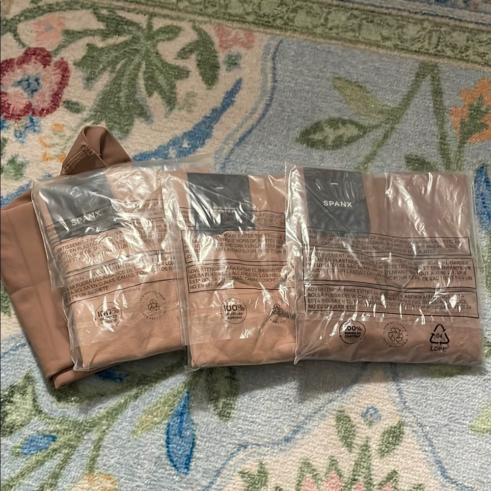 NIB Spanx SPANXshape™ ExtraOrdinary boyshort bundle - 4 pairs
